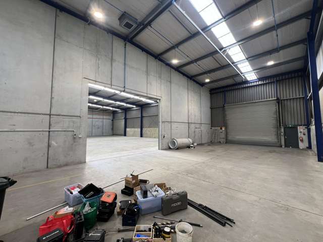 128 and 128A Hugo Johnston Drive Penrose_2