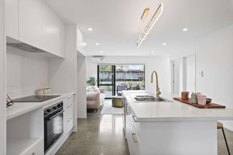 80d Woodglen Road Glen Eden_2