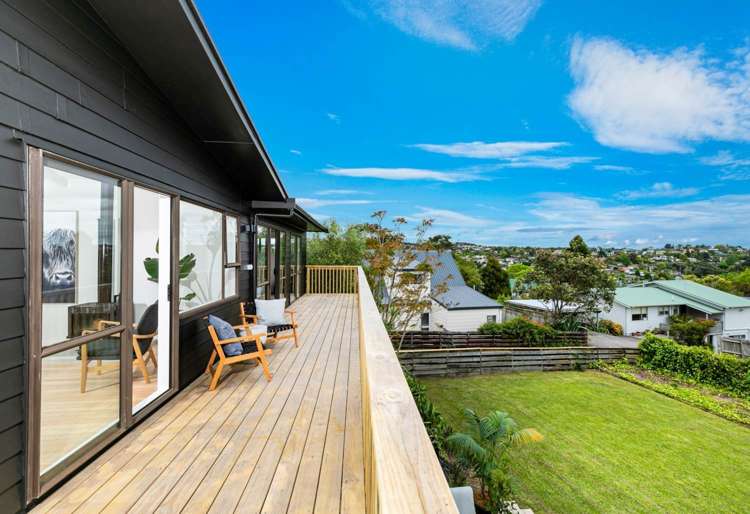 19 Holt Avenue Torbay_1