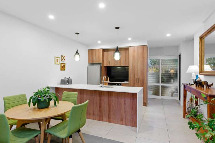 2/484 Manchester Street Saint Albans_4