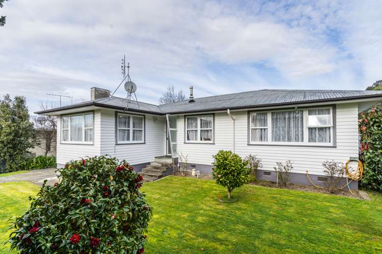7 Churchill Crescent Featherston_0