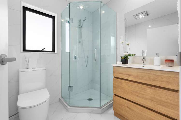 4-6/33 Ryburn Road Mount Wellington_13