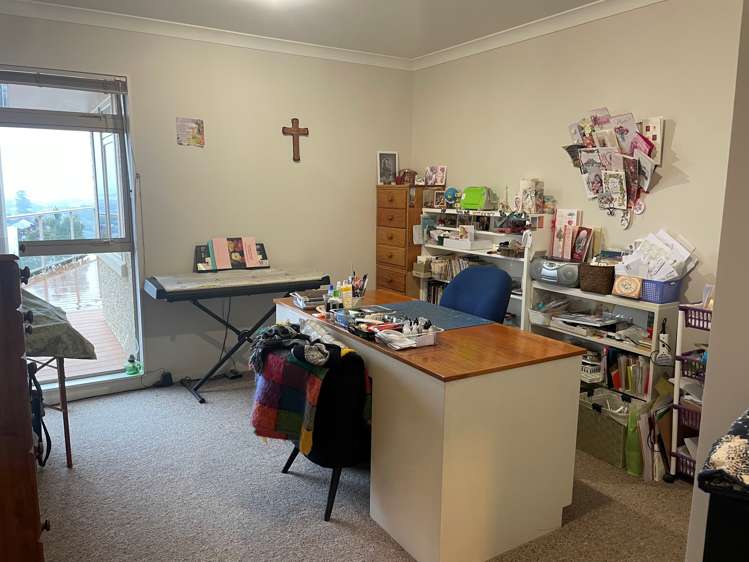 6 Norfolk Place Stoke_14