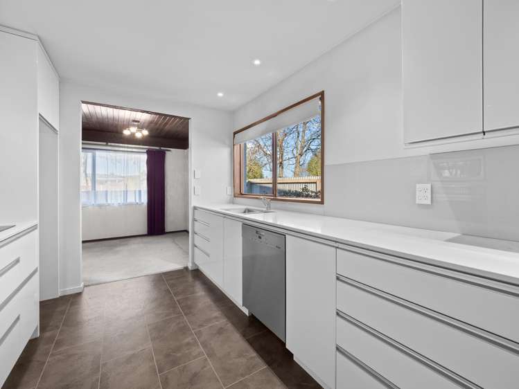 89 Alford Forest Road Allenton_7