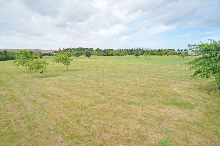 8 Eagle Place Martinborough_0