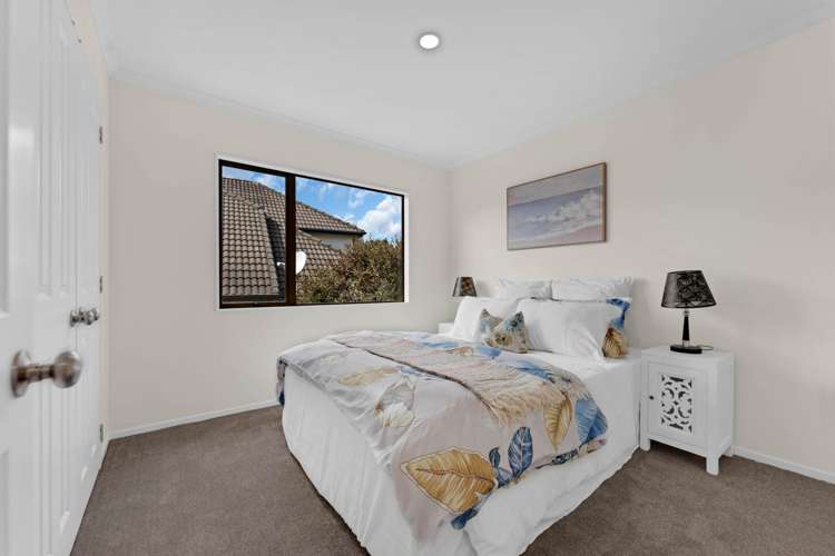 19 Maybole Drive Flat Bush_23