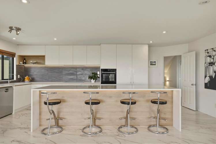 31 Highcrest Heights_2