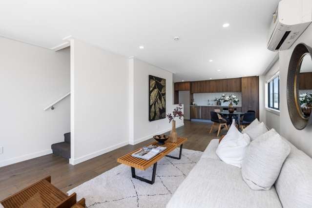 2/98 Walker Road Point Chevalier_4