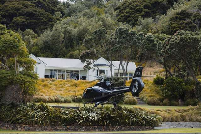 1 Motuarohia Island Russell_3