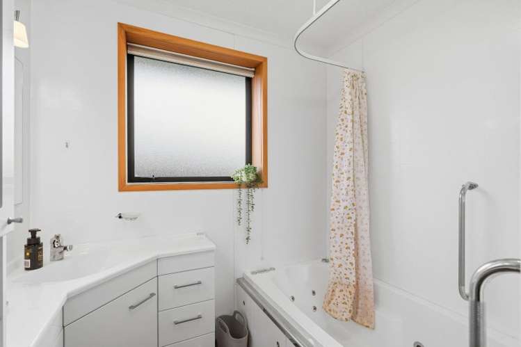 37 Renfrew Street Waikiwi_14