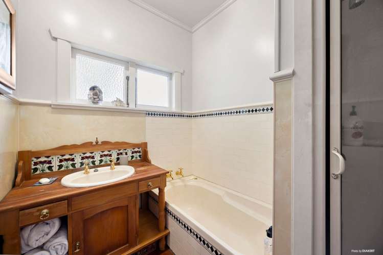 18 Alberton Avenue Mt Albert_11