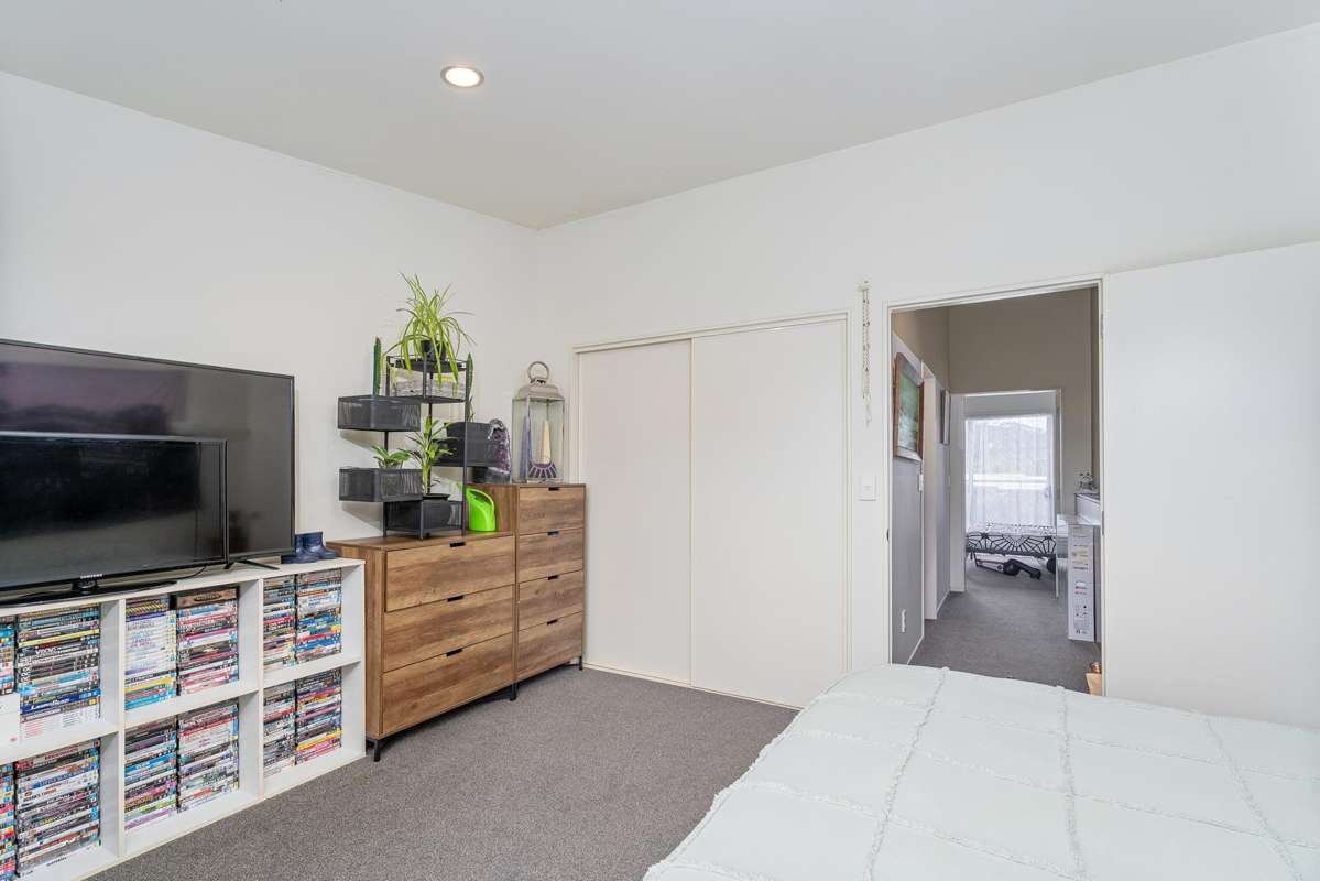 48/18 Eyre Street_5