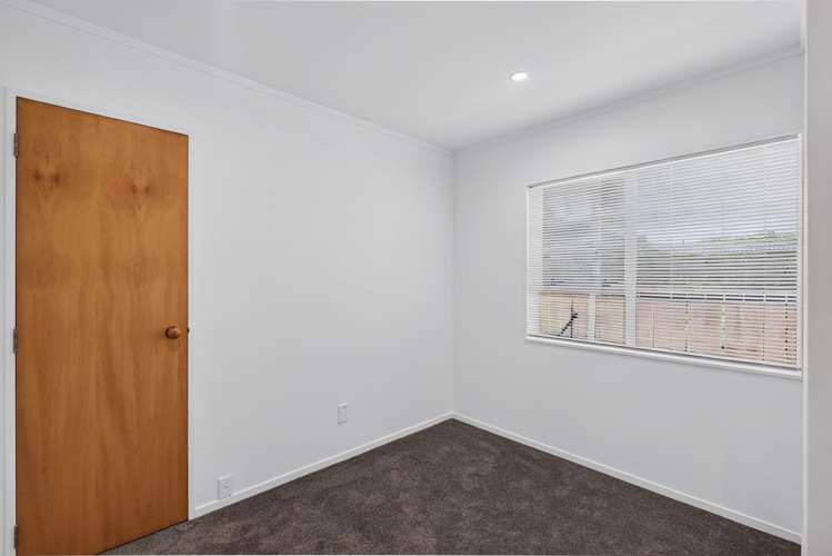 58B Whiting Crescent Greenmeadows_19