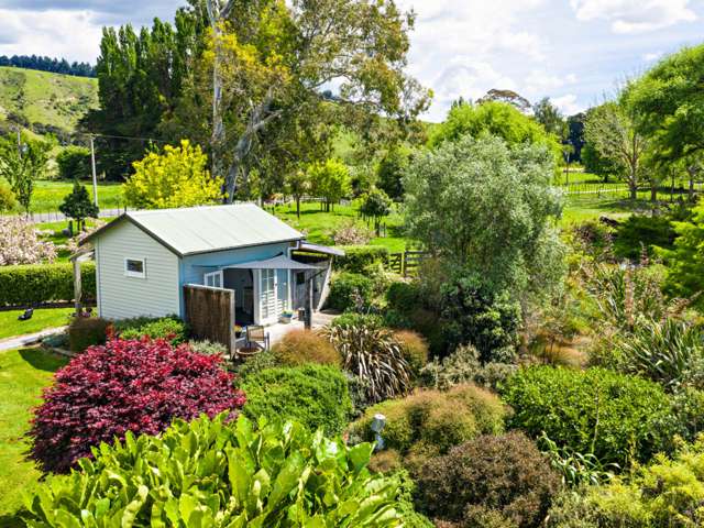 223 Taurau Valley Road Manutuke_1