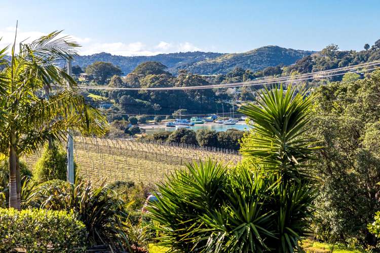 157 Wilma Road Surfdale_2