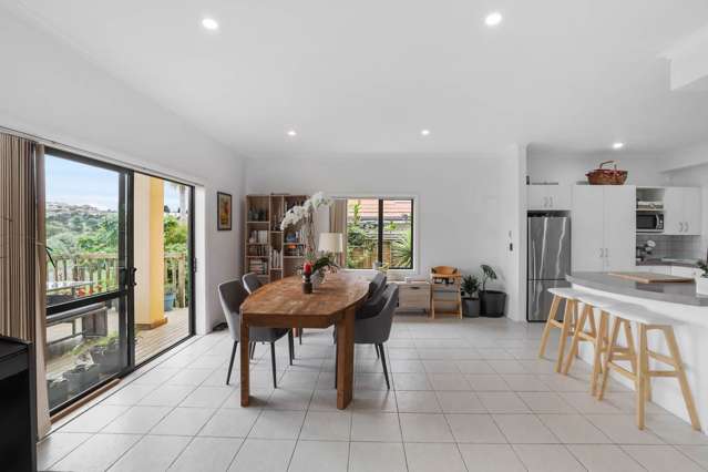 42 Parkwood Crescent Gulf Harbour_1