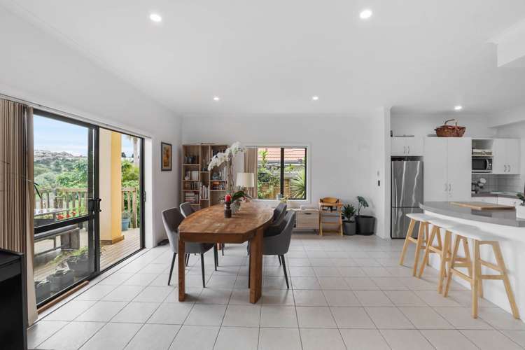 42 Parkwood Crescent Gulf Harbour_1