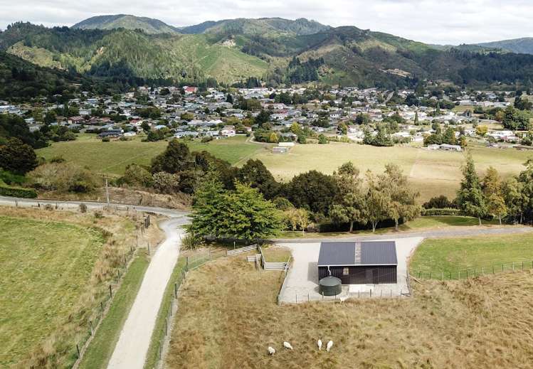 25 Butts Road Reefton_10