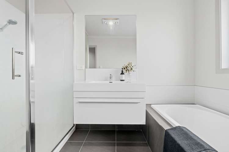 19 Teatree Close Huntington_17