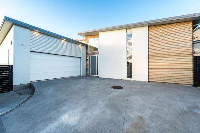 41 Henry Tayler Rise Milldale_2