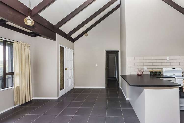 20 Outram Grove Kelson_11