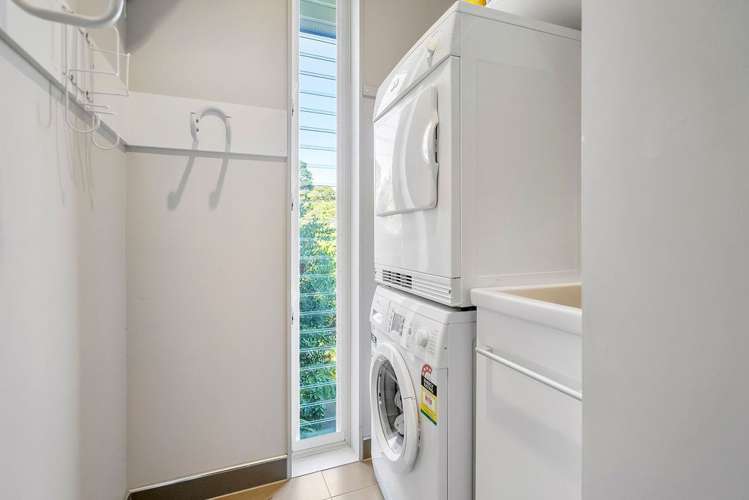 9 Herrings Cove Place Titirangi_16