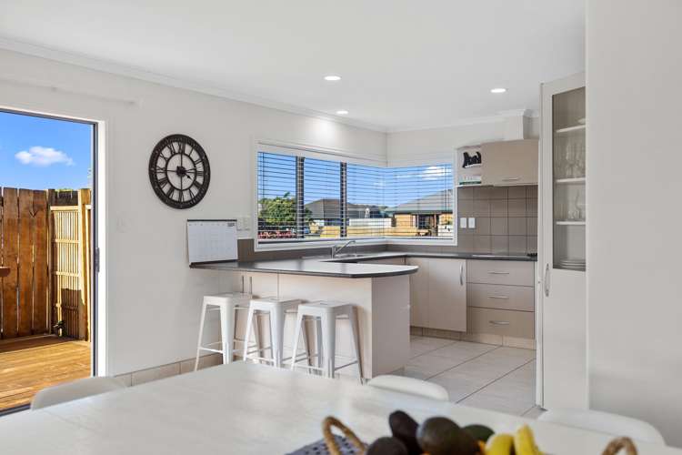 15 Summerland Crescent Papamoa_6