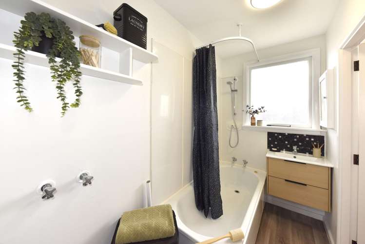 1/72 Longfellow Street Sydenham_10