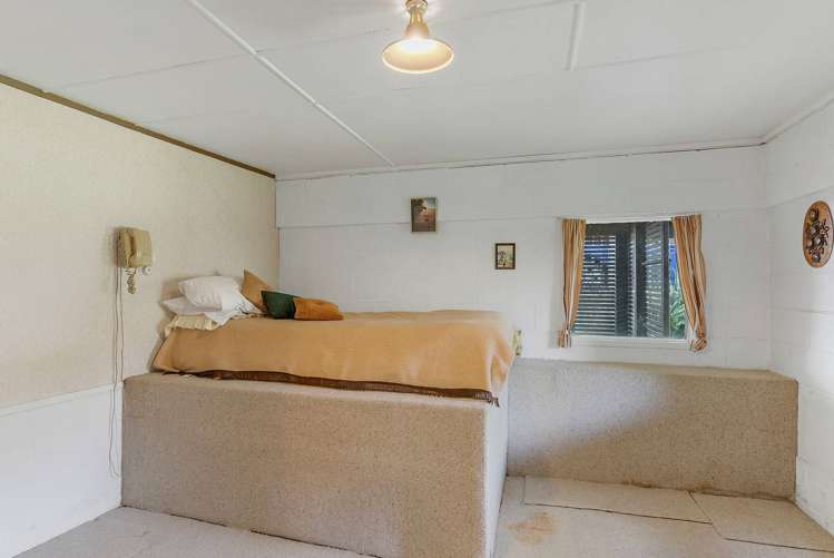 2/12 Sherie Place Howick_18