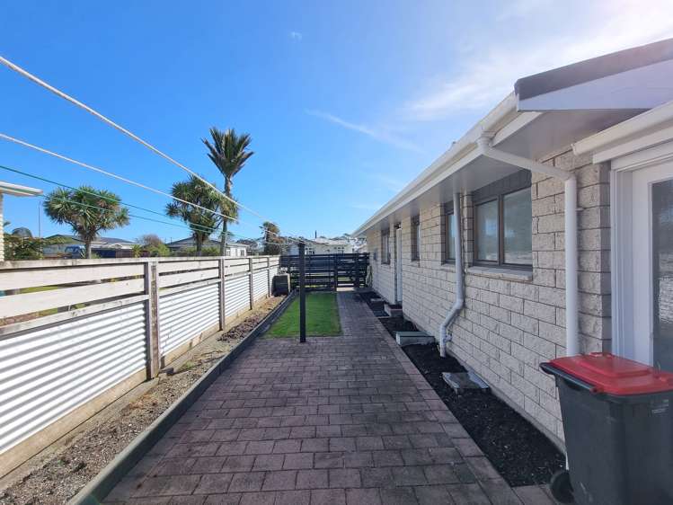 1/25 Byron Street Greymouth_10