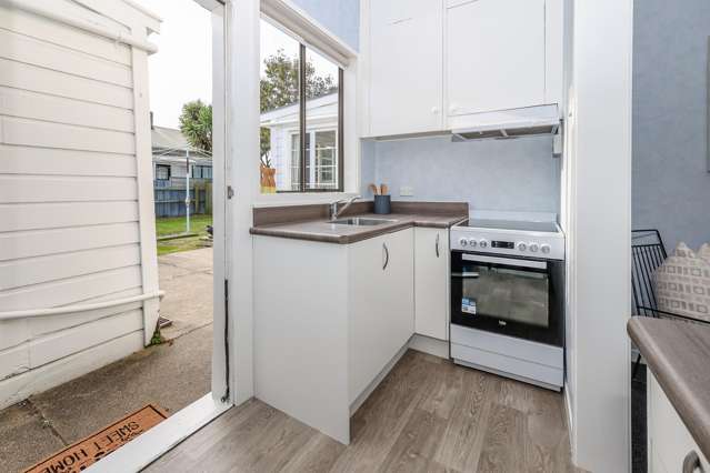 240 Bay View Road South Dunedin_4