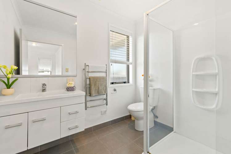 6 Fountain Avenue Karaka_19