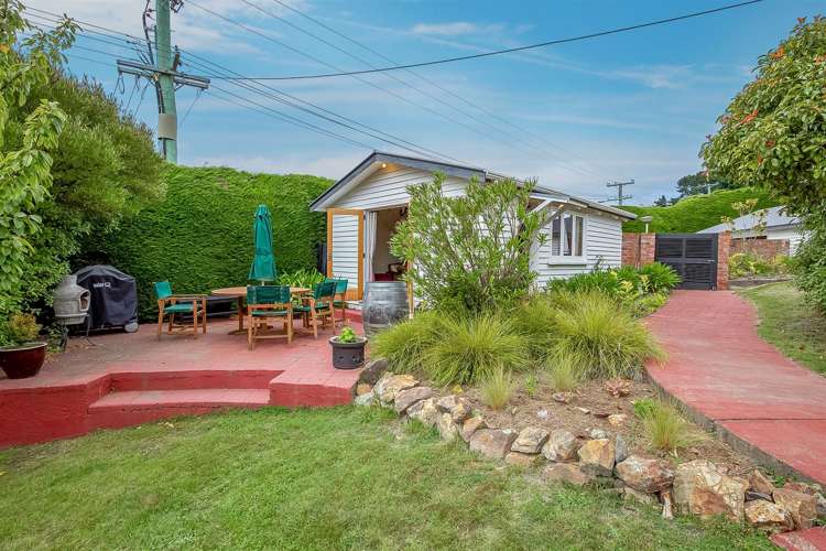 86 Marine Drive Diamond Harbour_19