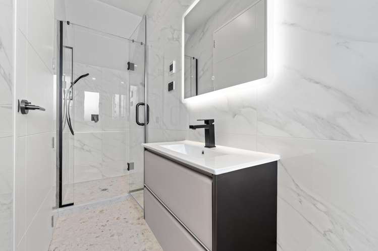 4/3 Campbell Road Takapuna_7