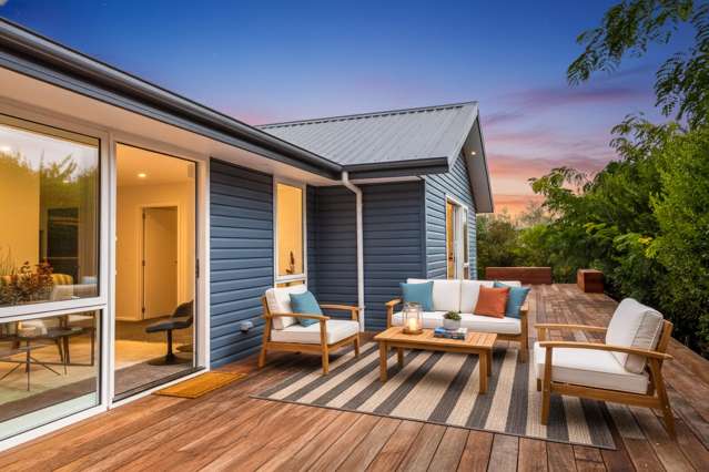 Private, stylish and move-in ready!!