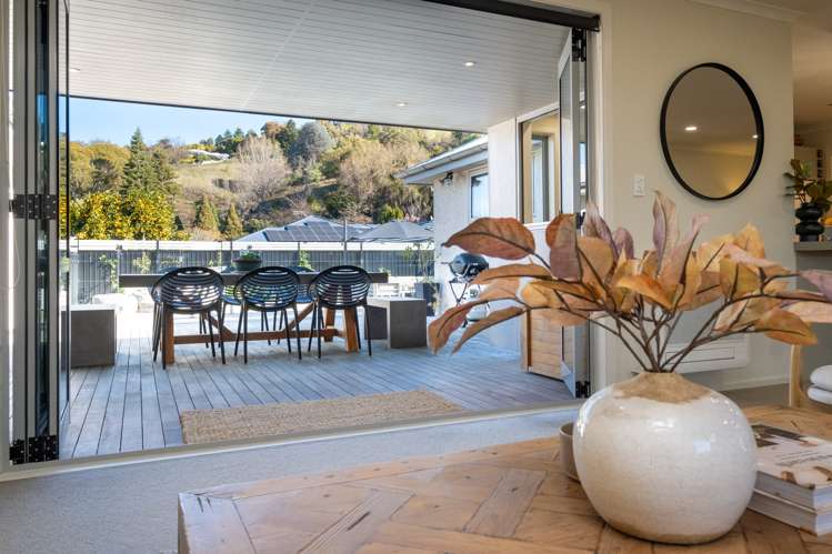 2 Birdwood Street Taradale_23