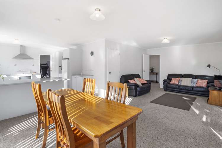 1 Barr Place Manurewa_6