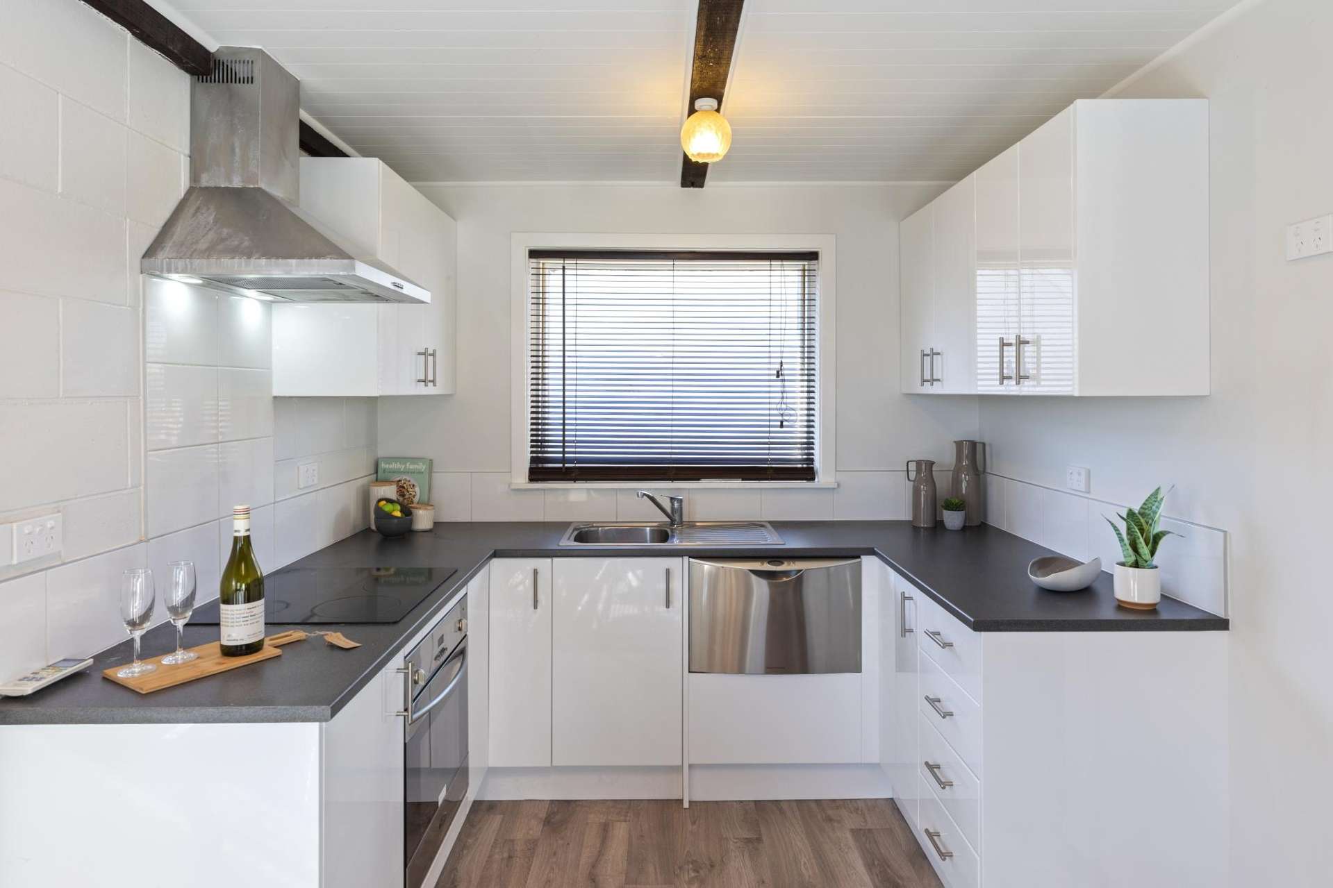 4/62 Picton Avenue Riccarton_0