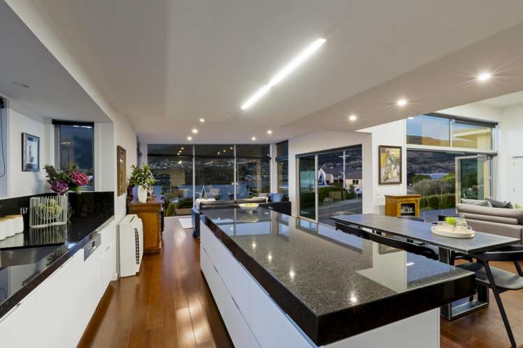 468 Peninsula Road Kelvin Heights_10