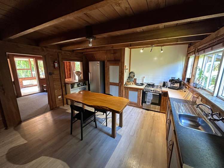 240 Arapito Road_3