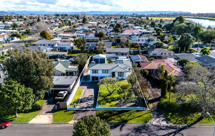 5 Armstrong Avenue_2