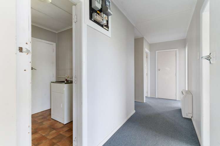 238 High Street North Carterton_7