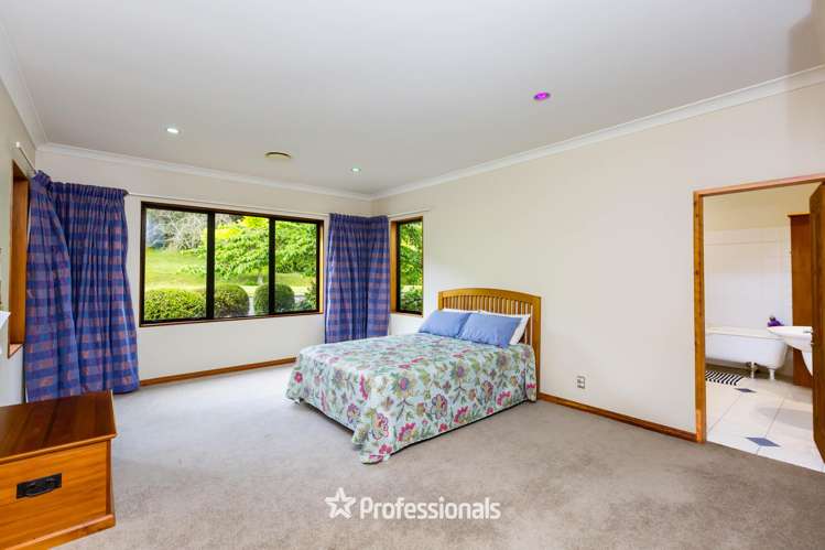 118 Colletts Road Mangaroa_24