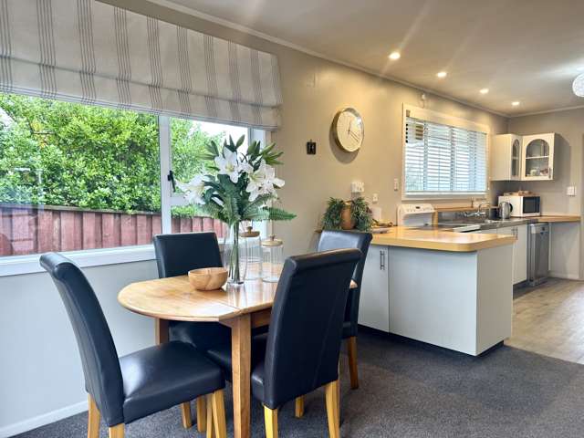 46 Pages Road Marchwiel_2