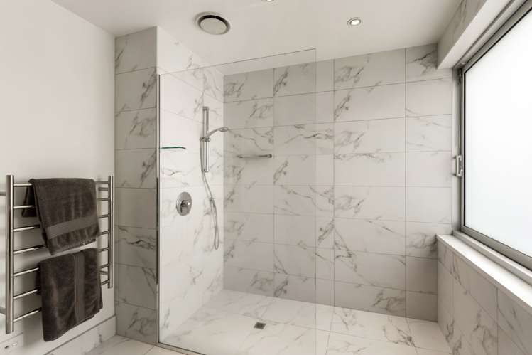 304/125 Customs Street Auckland Central_22