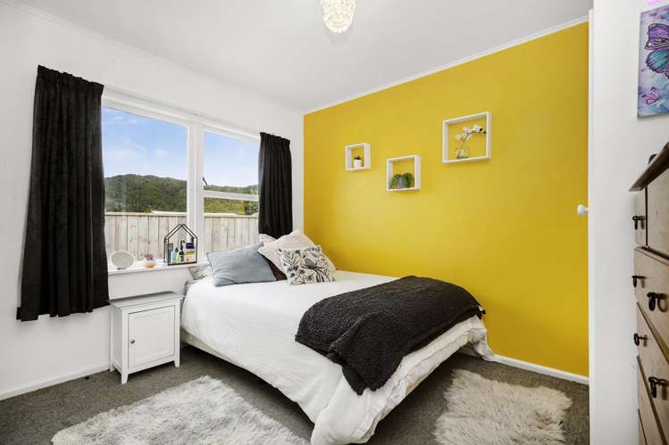 27 Momona Street Wainuiomata_10