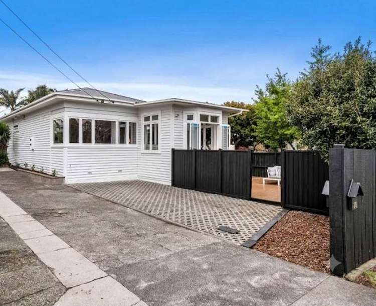 28 Harlston Road Mt Albert_18