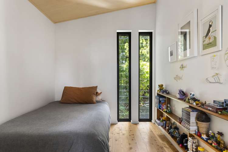 13 Te Aute Ridge Road Waitakere_28