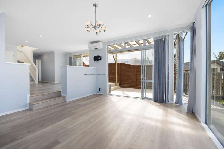 10 Lupetti Rise West Harbour_19