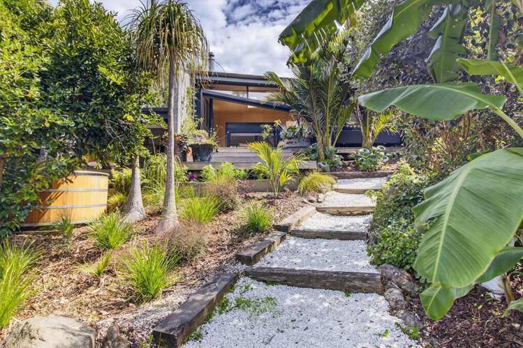 12 Ridge Road Oneroa_23